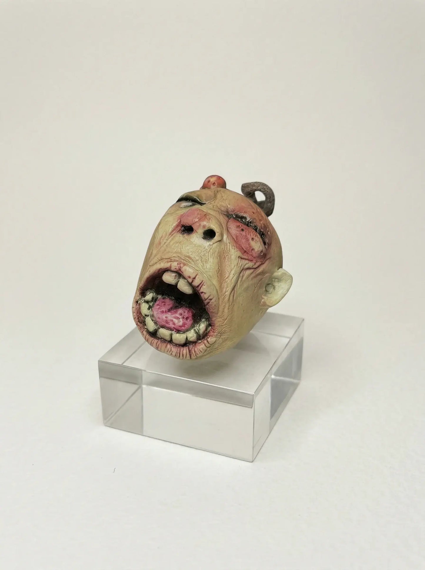 SaintCore Effigy 02