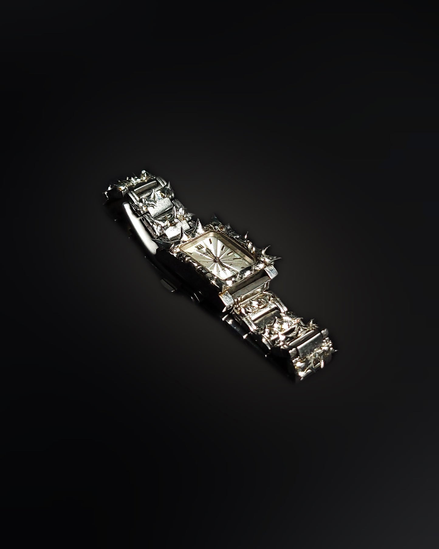 Titan Fang Watch IV