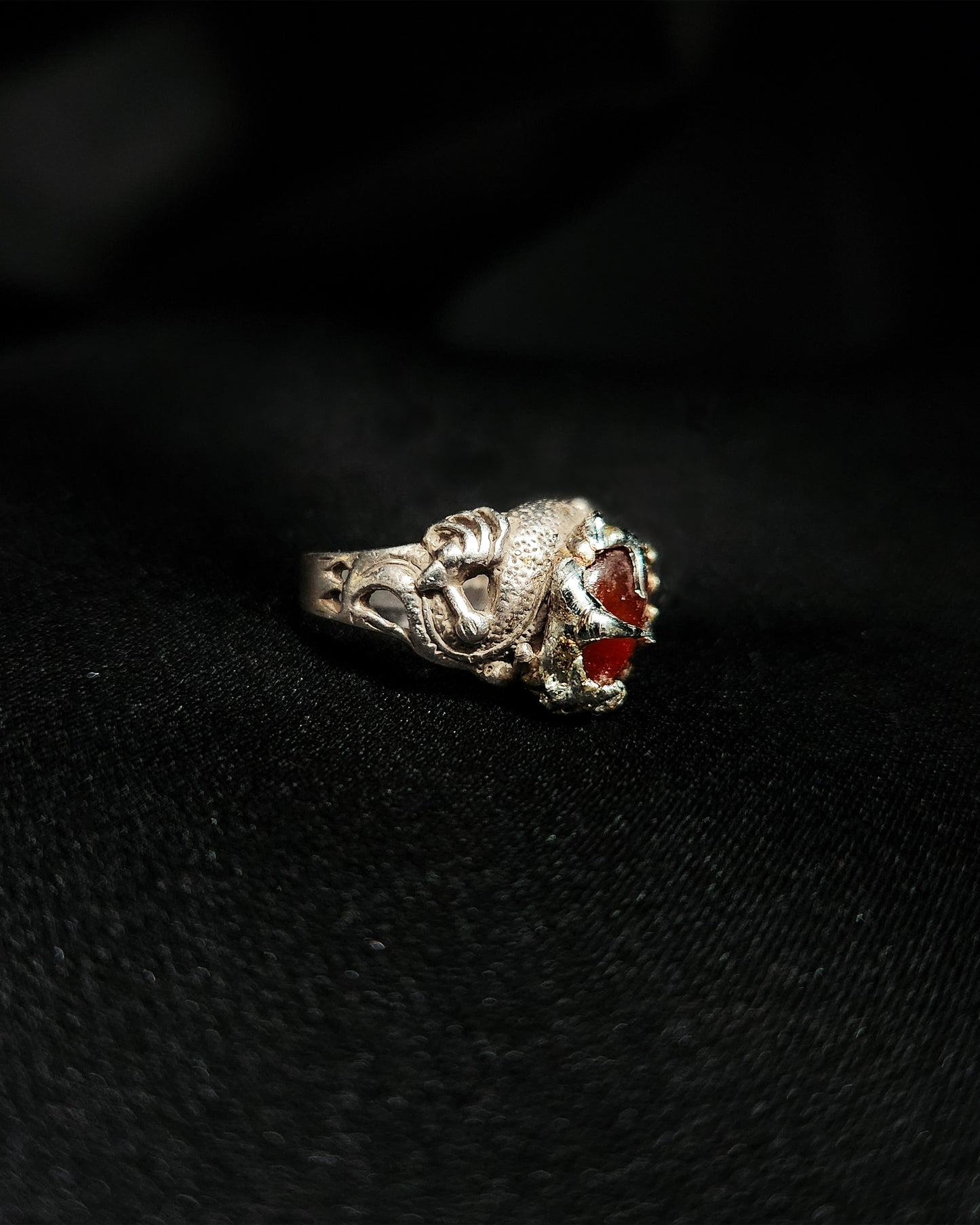 Titan Fang Ring