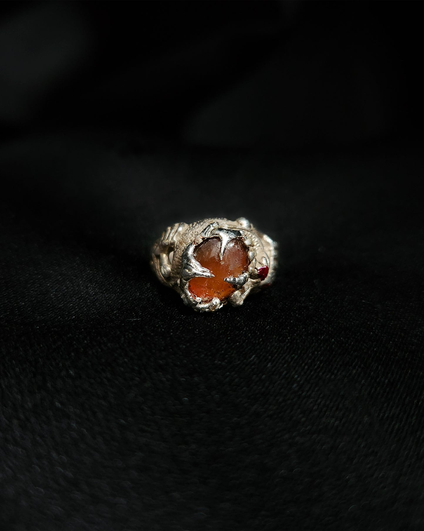 Titan Fang Ring