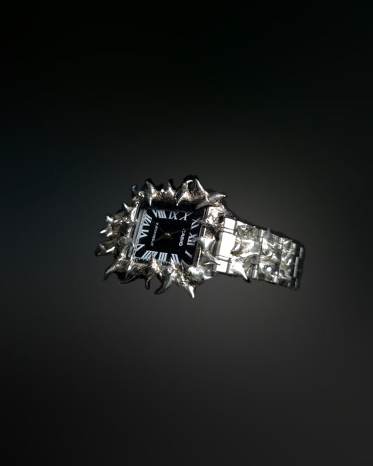 Titan Fang Watch V