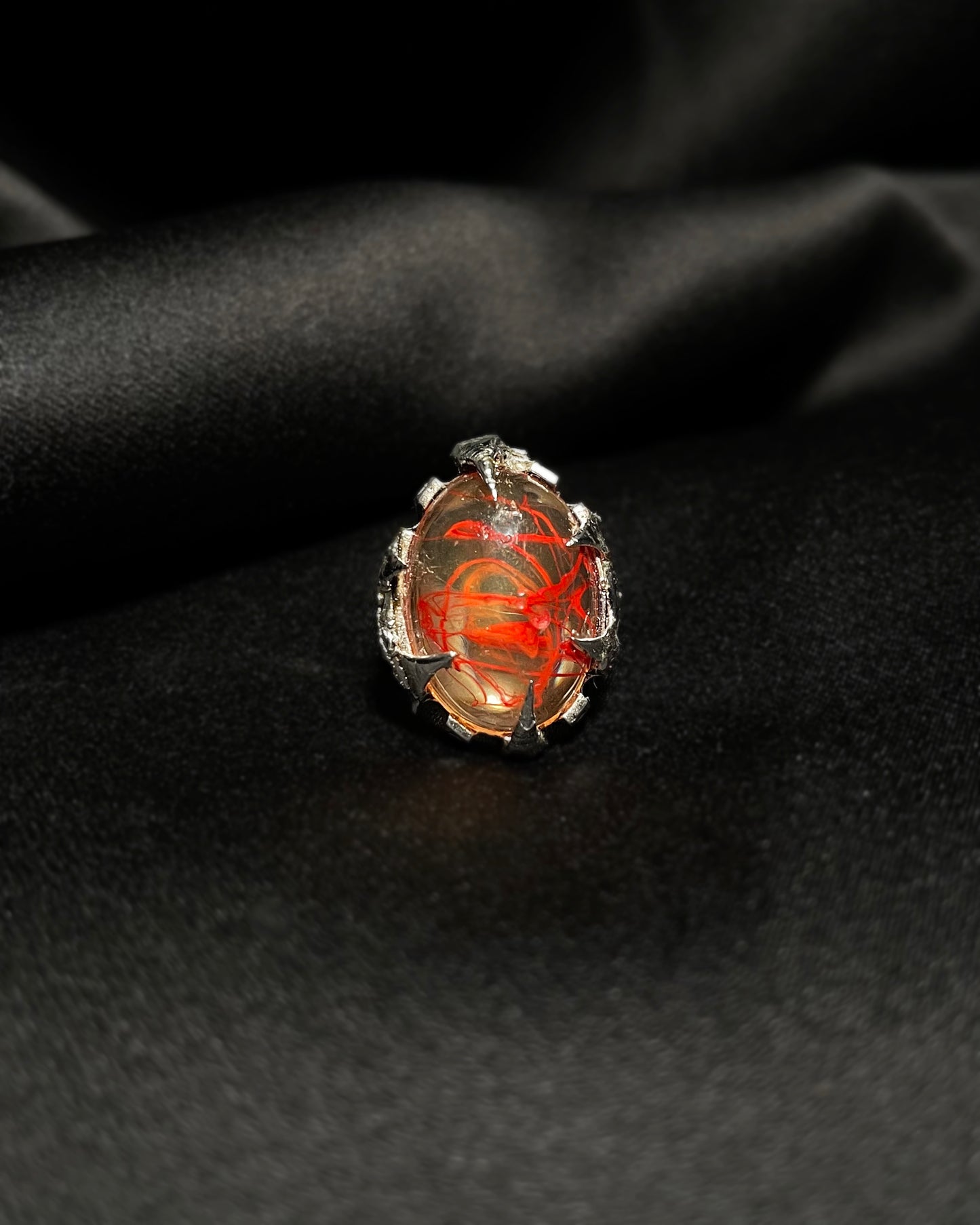 Titan Fang Ring VII