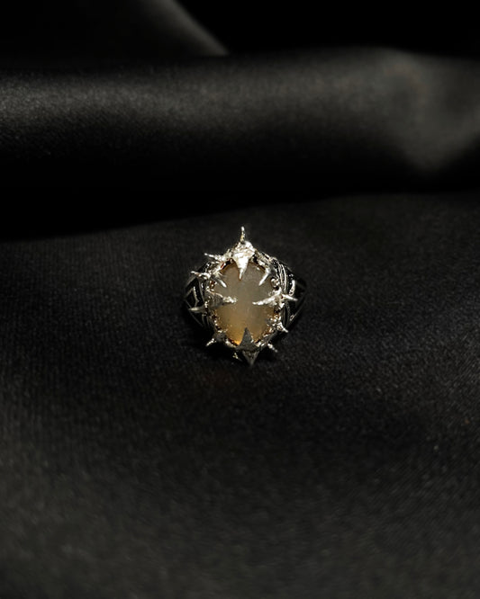 Titan Fang Ring IX