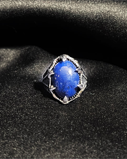 Titan Fang Ring IV