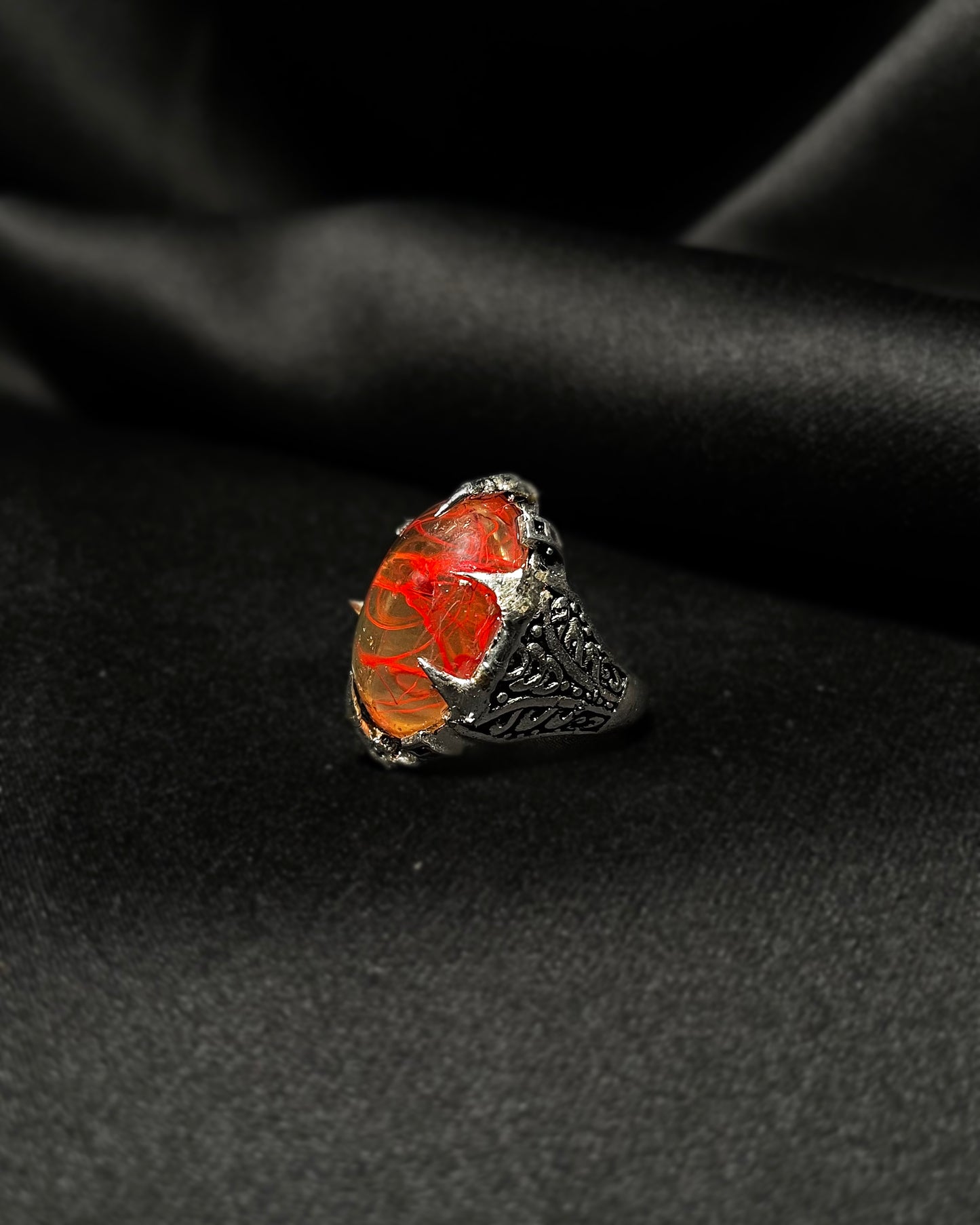 Titan Fang Ring VII