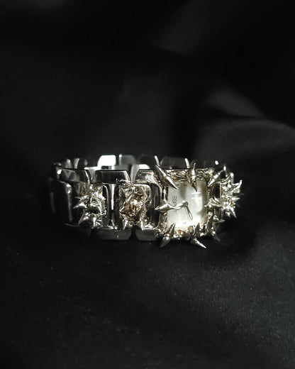 Titan Fang Watch II