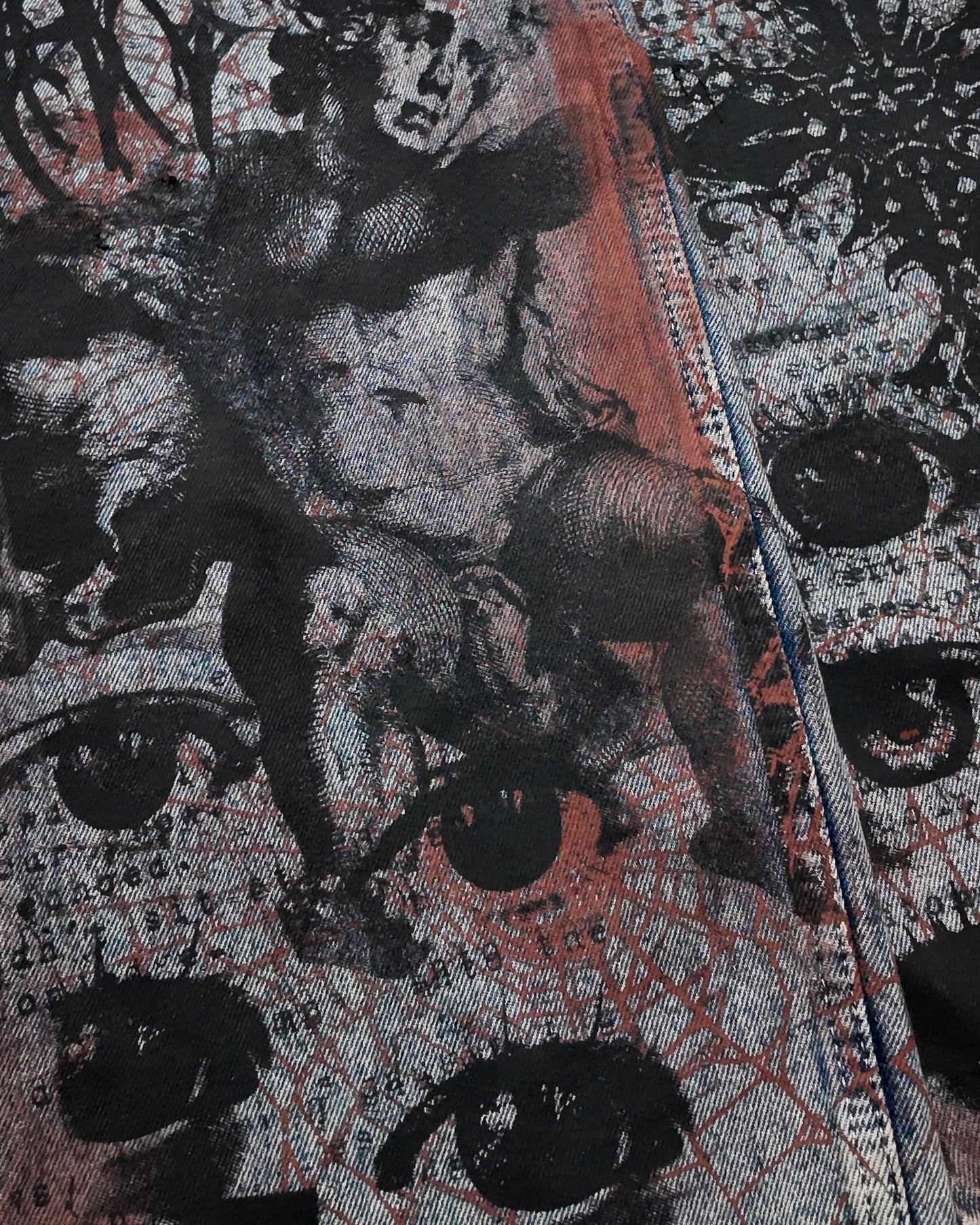 Essays on chaos XXXXVII [UN3XP3CT3D Graveyard Visit]