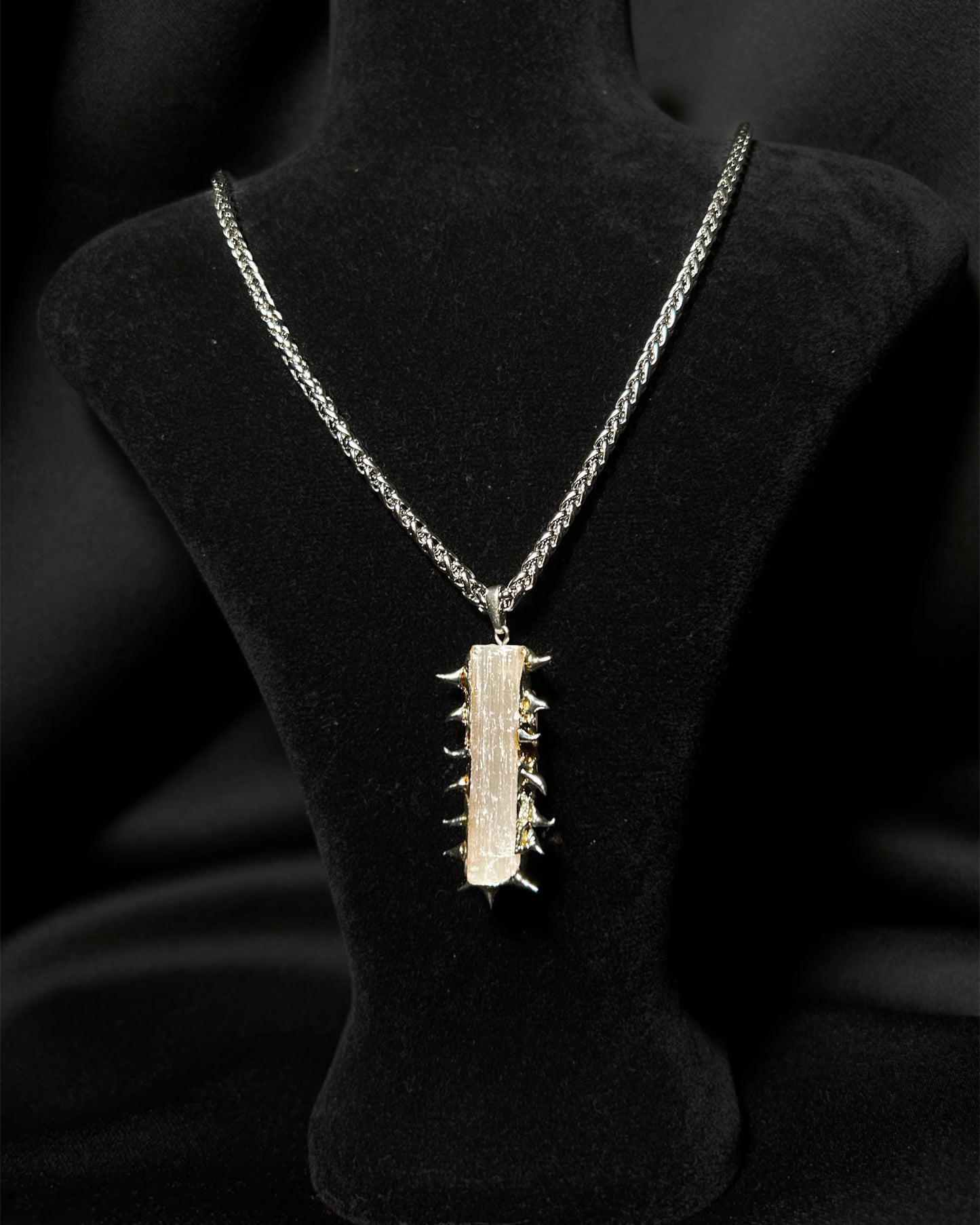 Titan Fang Necklace II