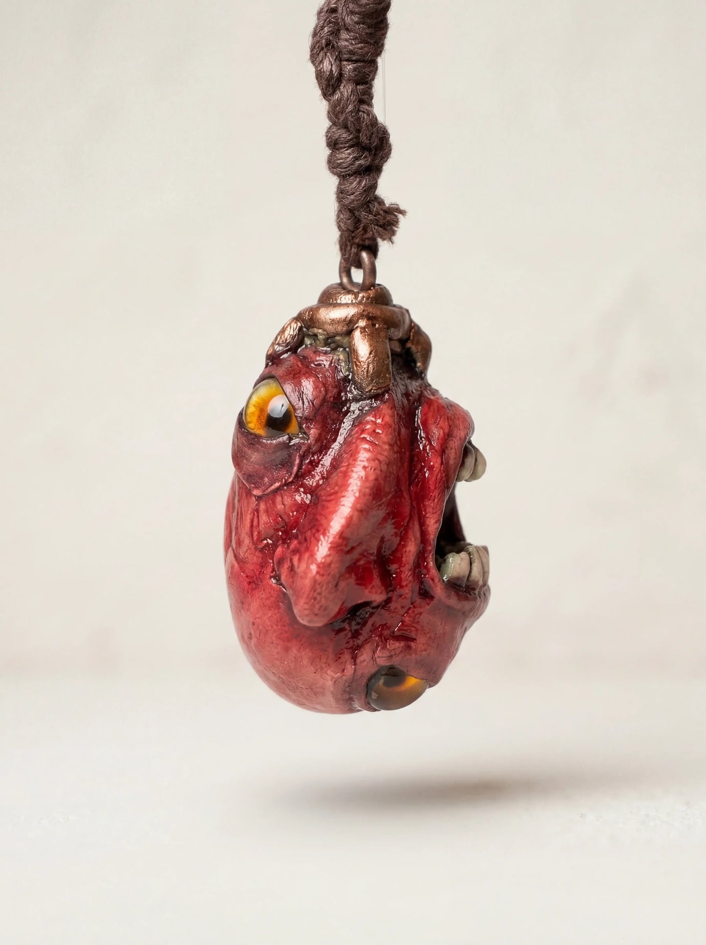 SaintCore Effigy 16