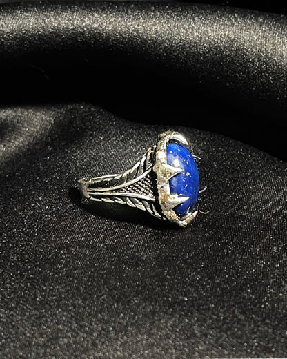 Titan Fang Ring IV